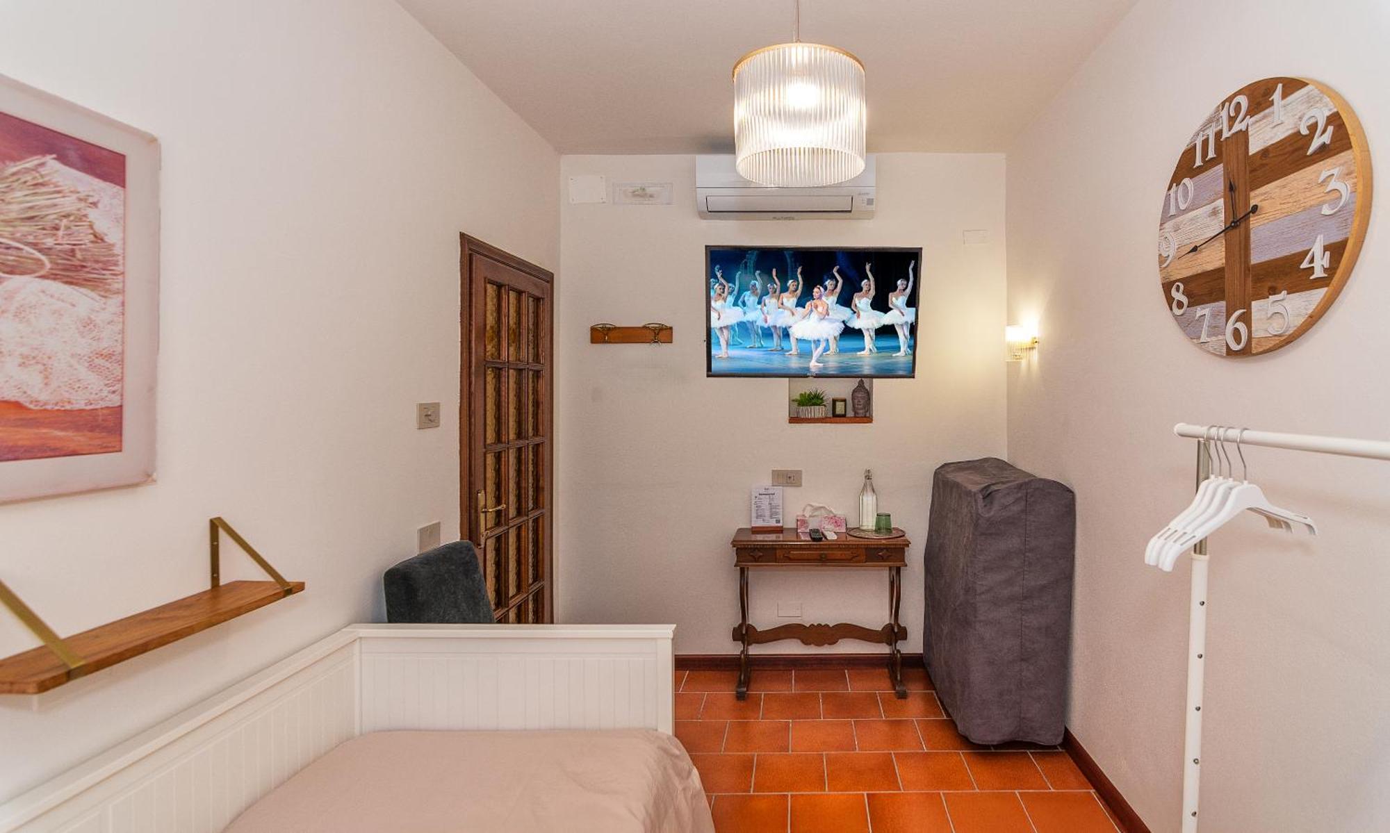 B&B Toringo Capannori Rom bilde