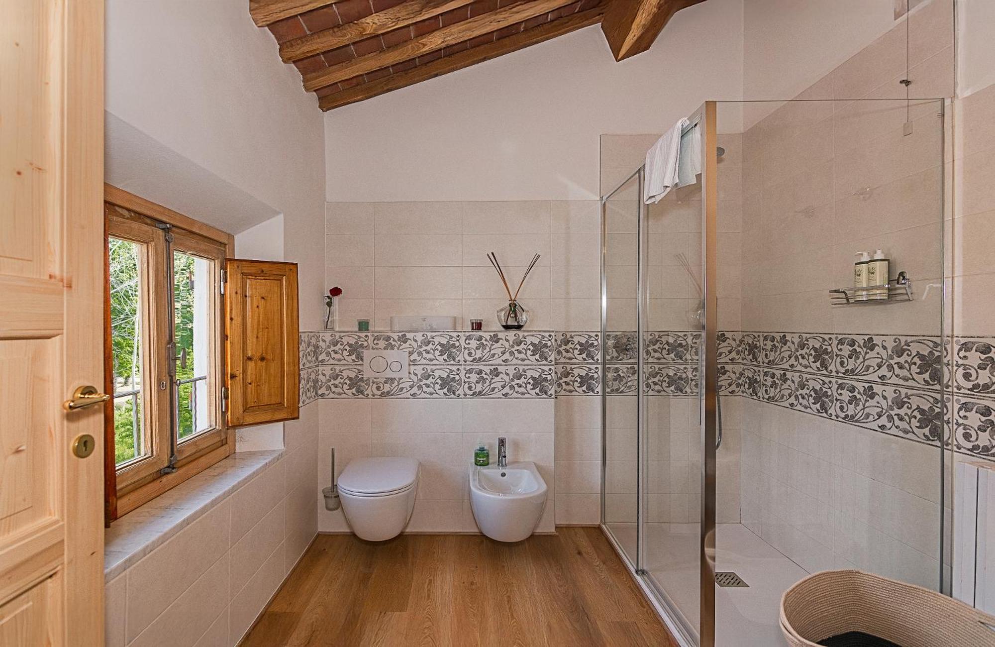 B&B Toringo Capannori Rom bilde